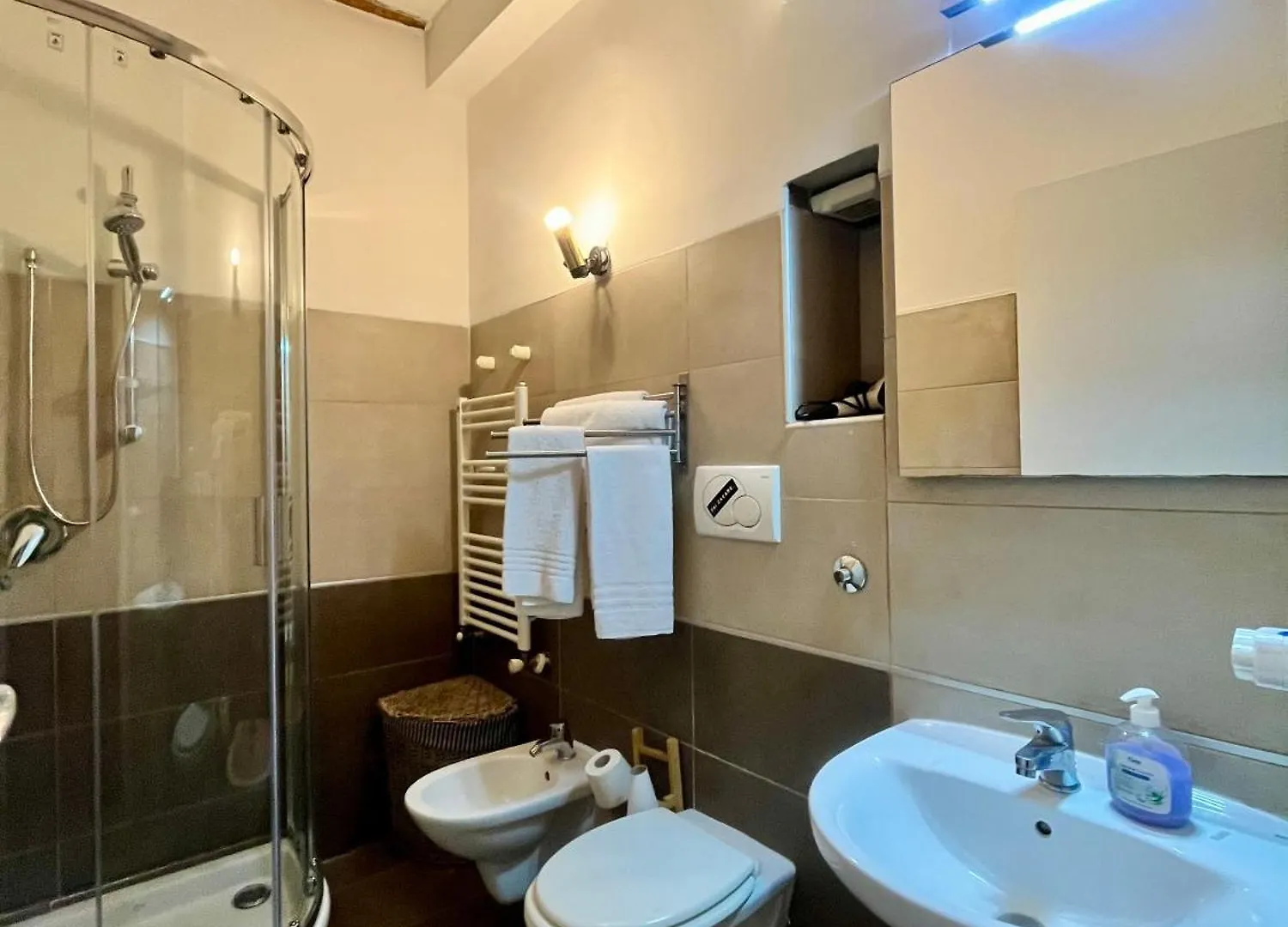 Charming Ringhiera Studio Mediolan Apartament